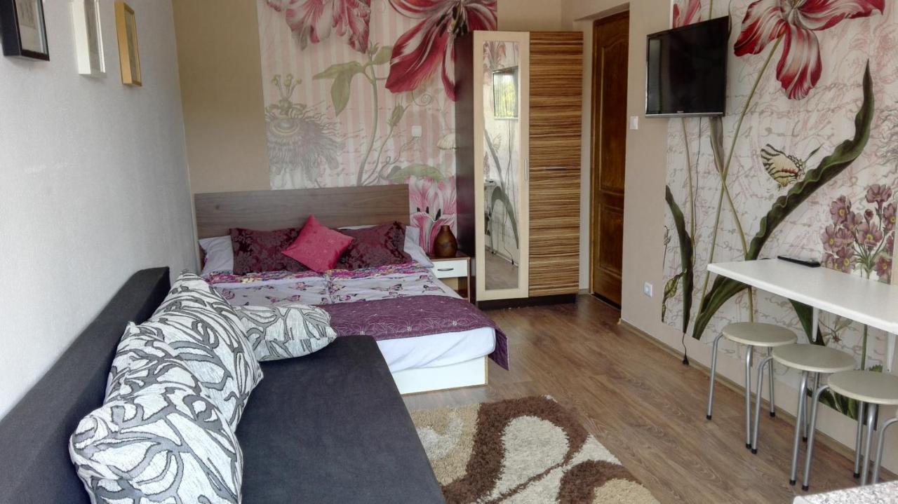 Sunshine Apartman Apartment Siofok Bagian luar foto